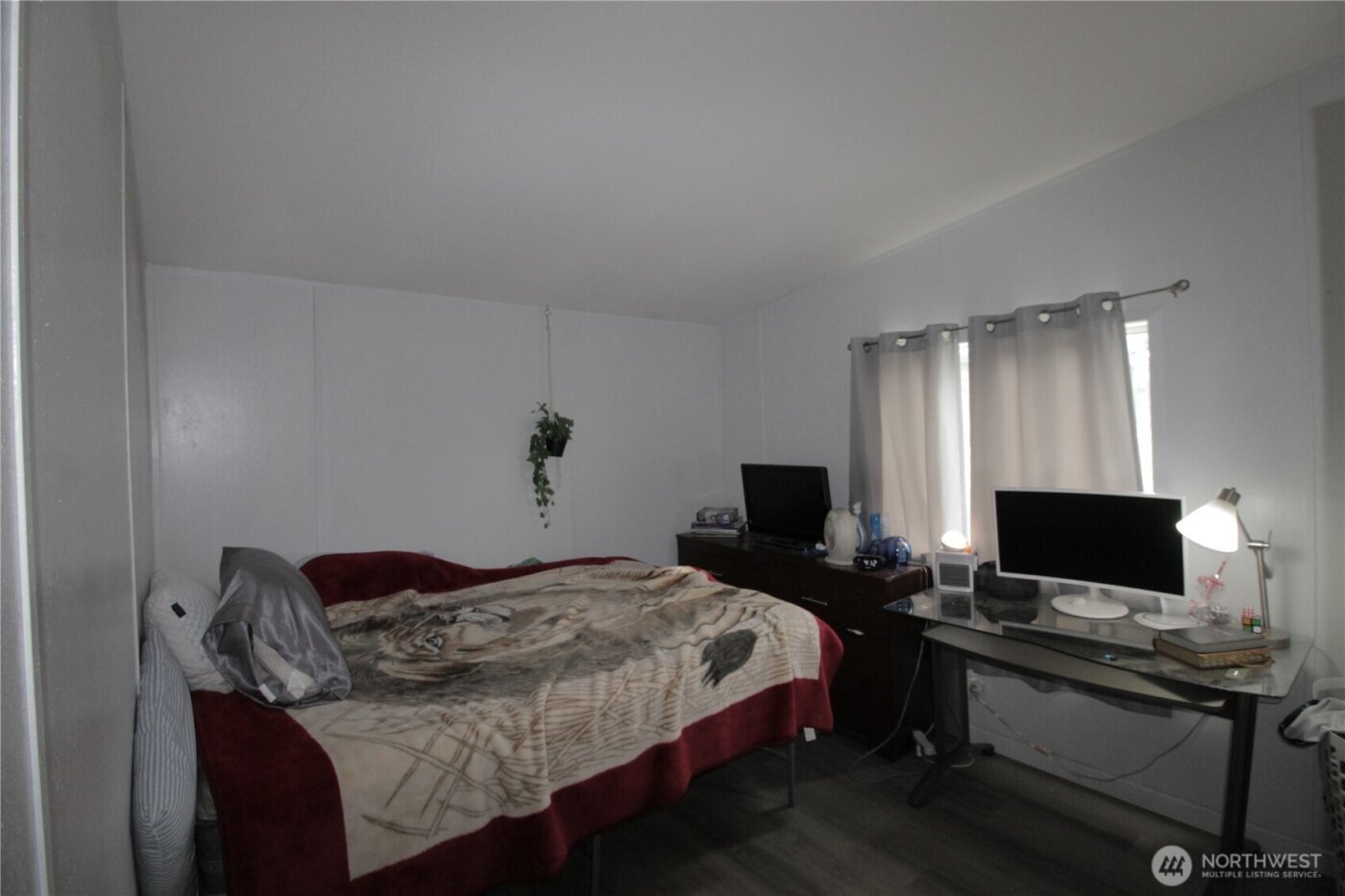 30425 6th Avenue S, Roy, WA 98580