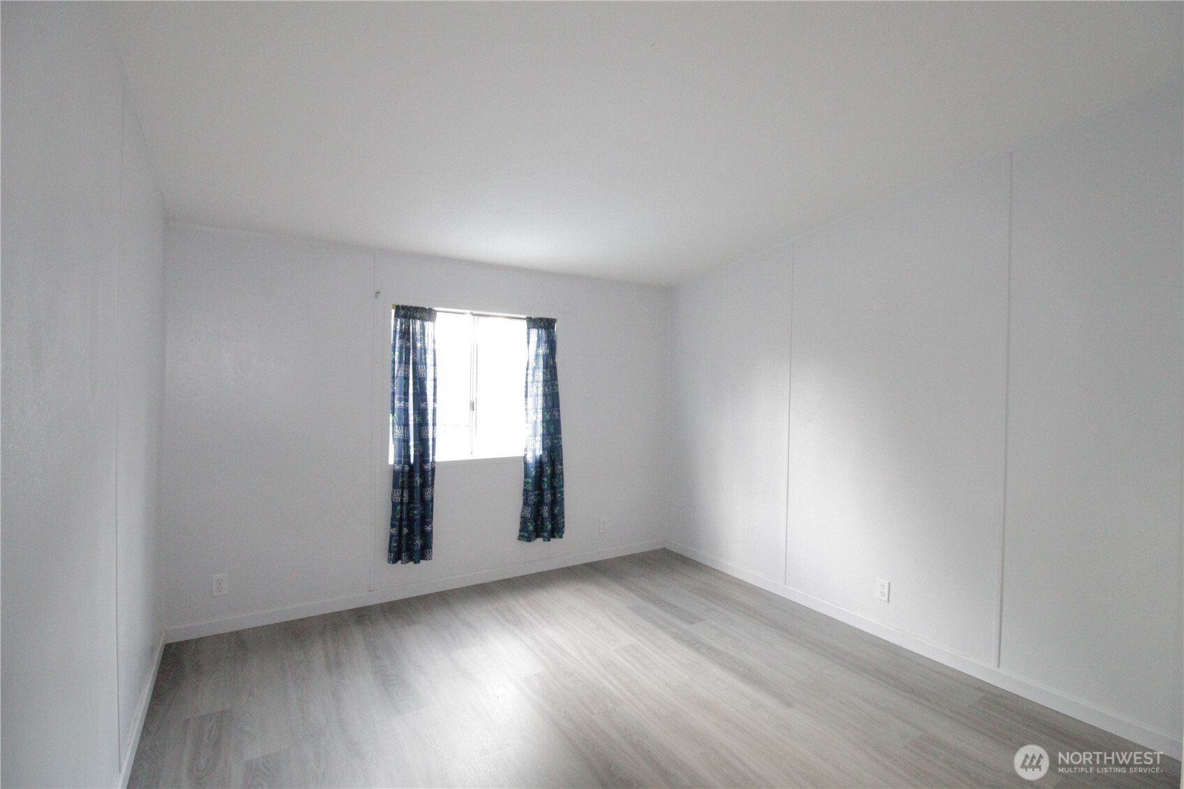 30425 6th Avenue S, Roy, WA 98580