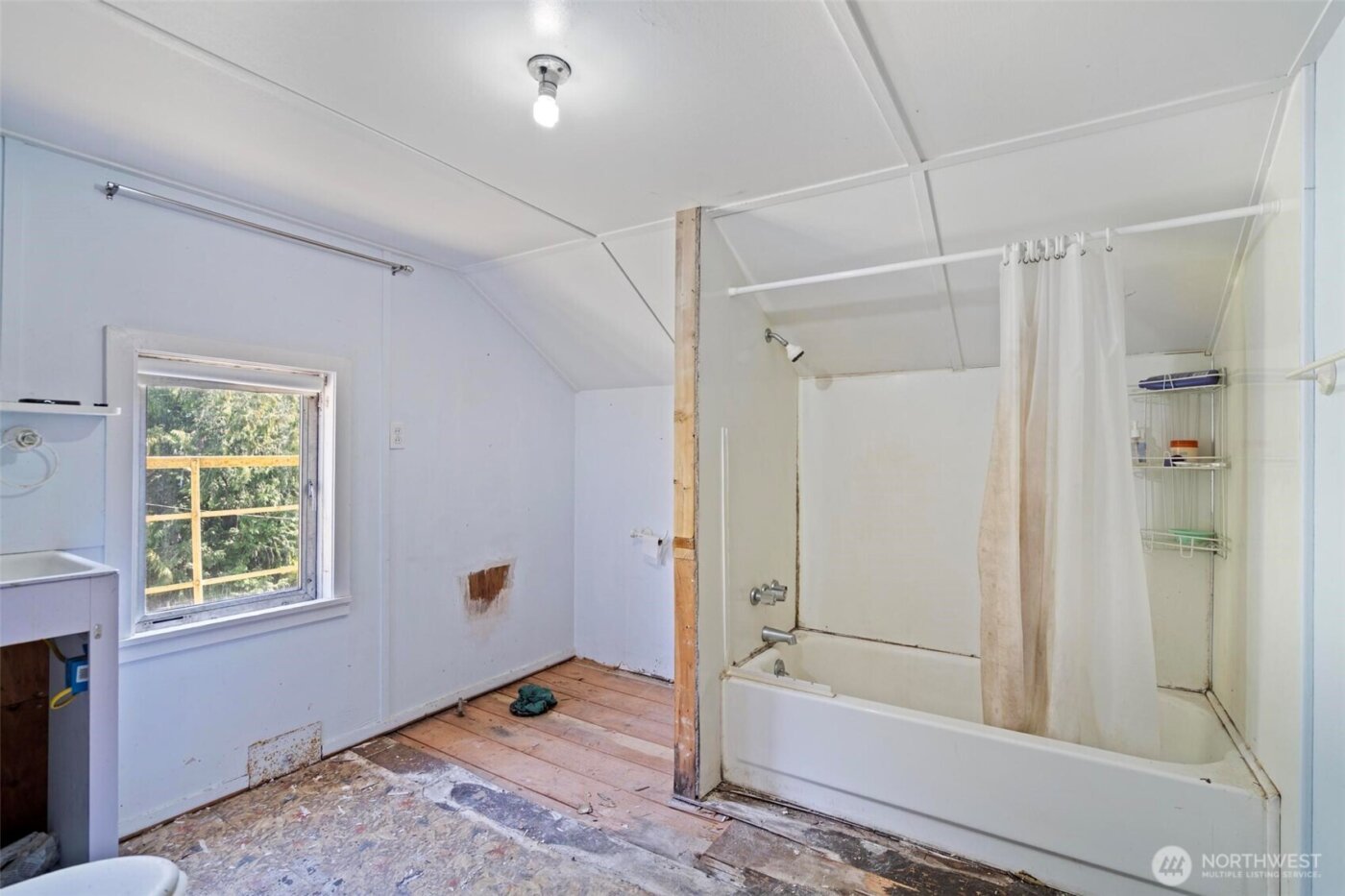 522 N 3rd Street , Shelton, WA 98584