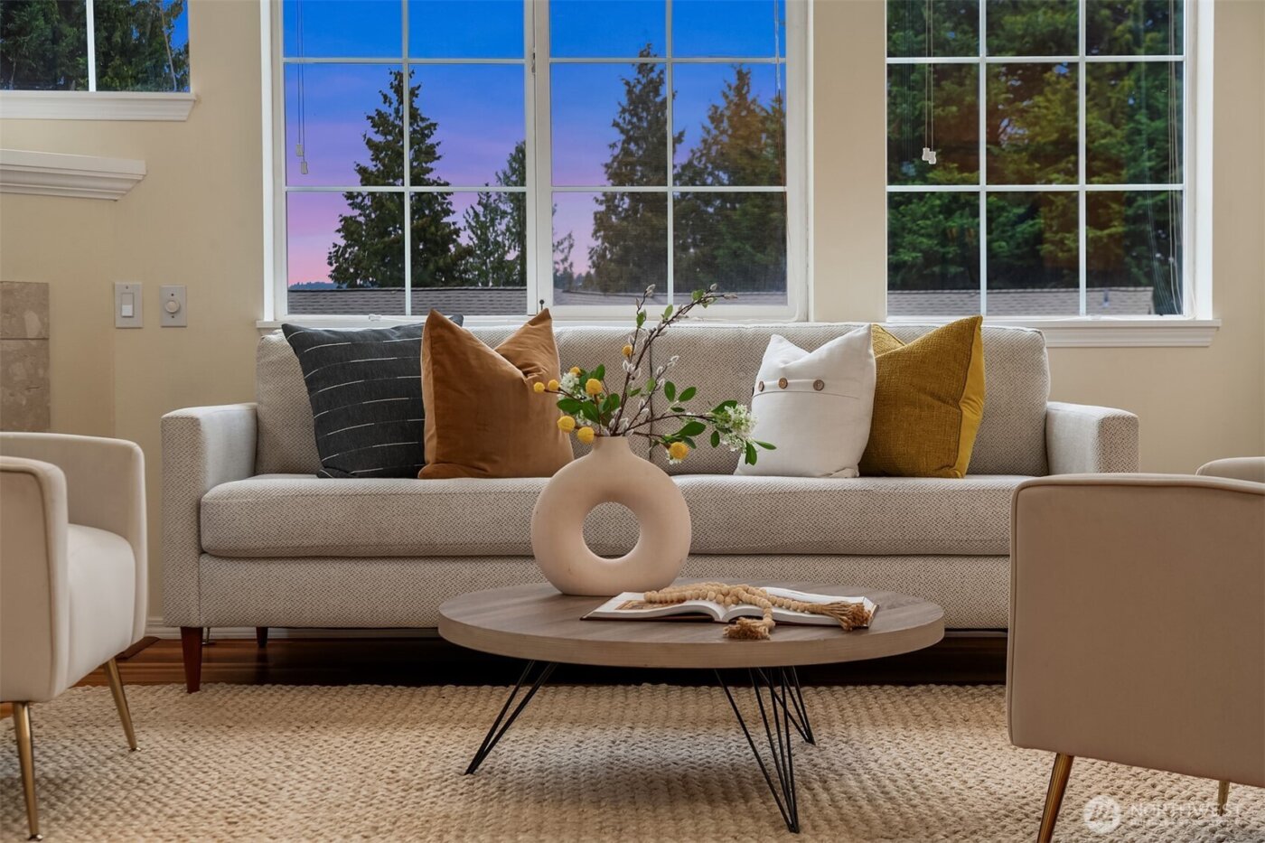 18646 NE 57th Way , Redmond, WA 98052