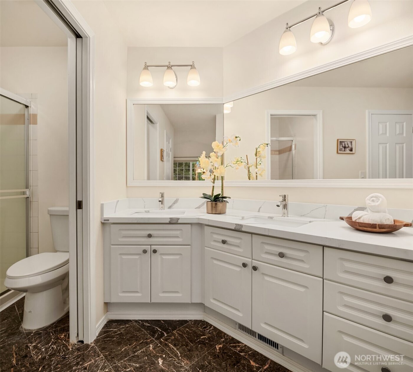 18646 NE 57th Way , Redmond, WA 98052