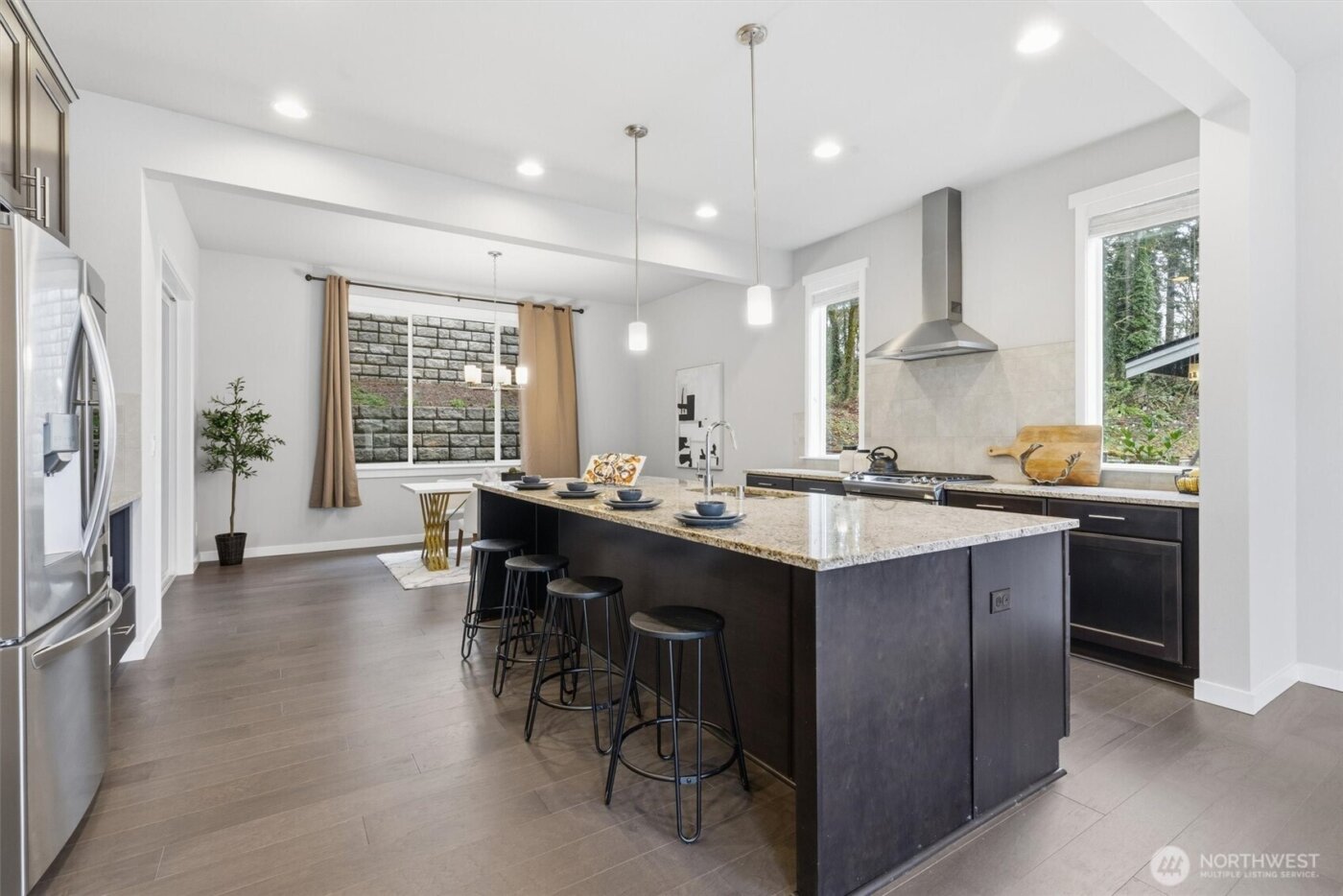 15249 NE Woodland Place , Woodinville, WA 98072