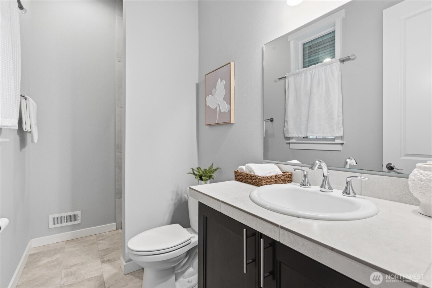 15249 NE Woodland Place , Woodinville, WA 98072