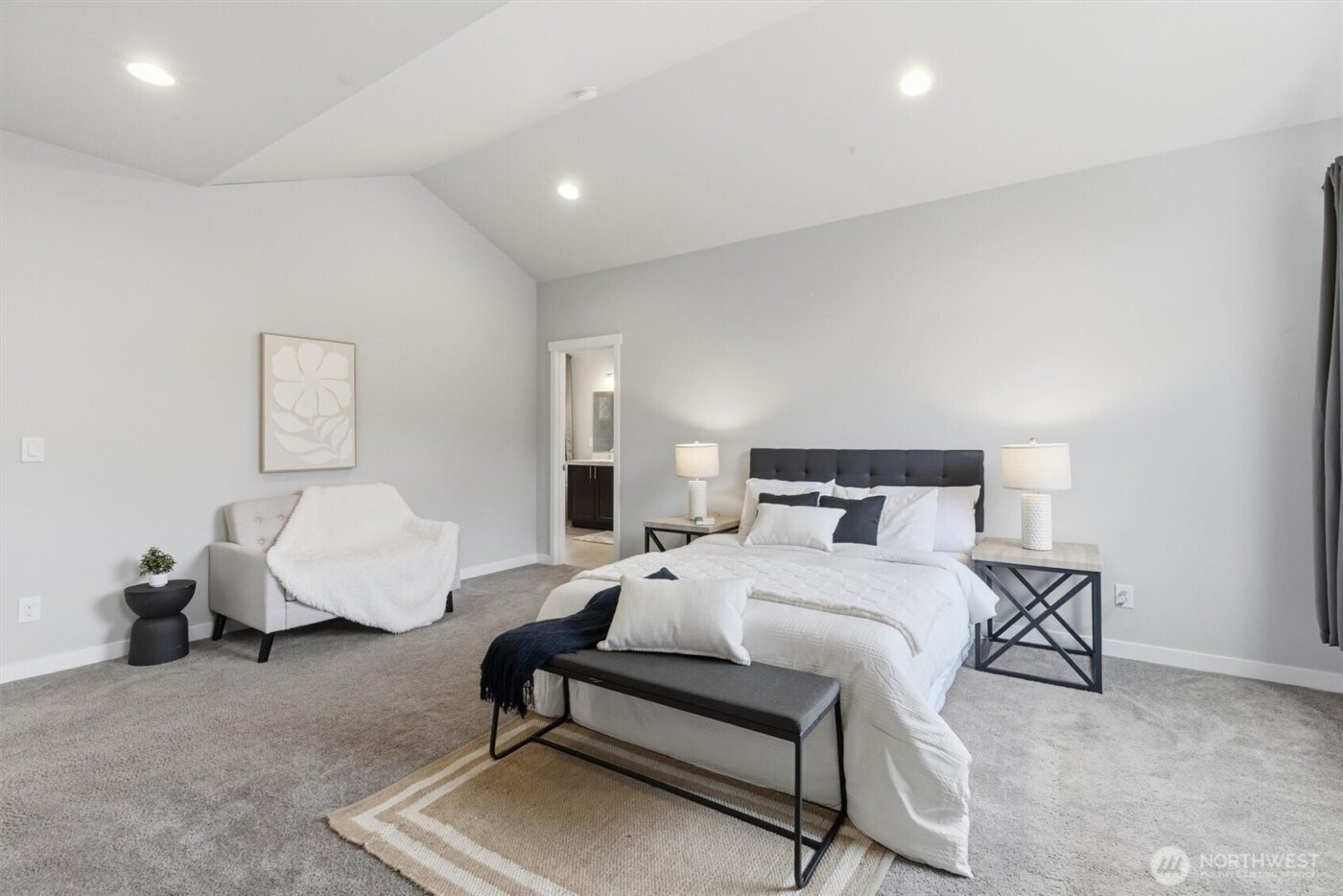 15249 NE Woodland Place , Woodinville, WA 98072