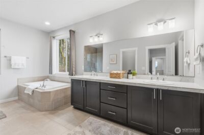 15249 NE Woodland Place , Woodinville, WA 98072 - Photo 25