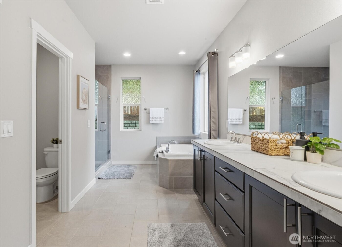 15249 NE Woodland Place , Woodinville, WA 98072