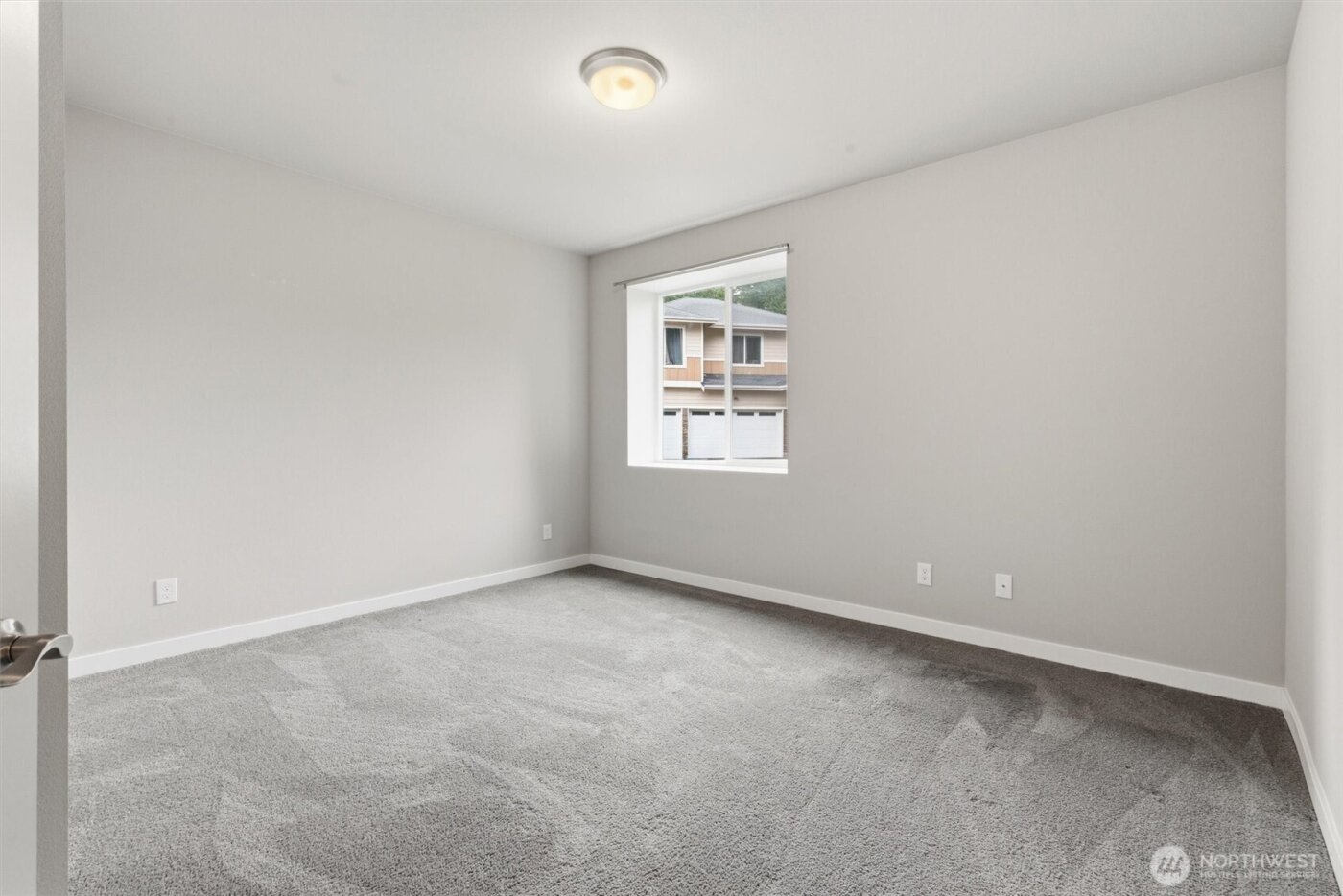 15249 NE Woodland Place , Woodinville, WA 98072