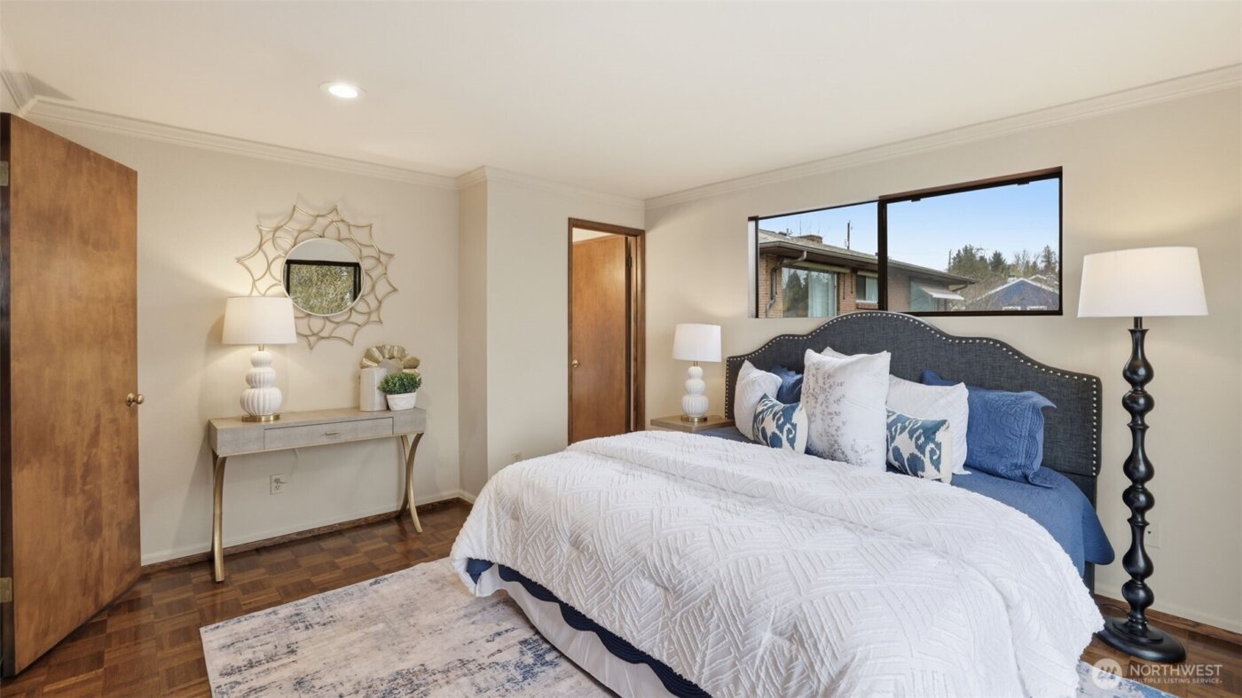 9753 61st Avenue S, Seattle, WA 98118