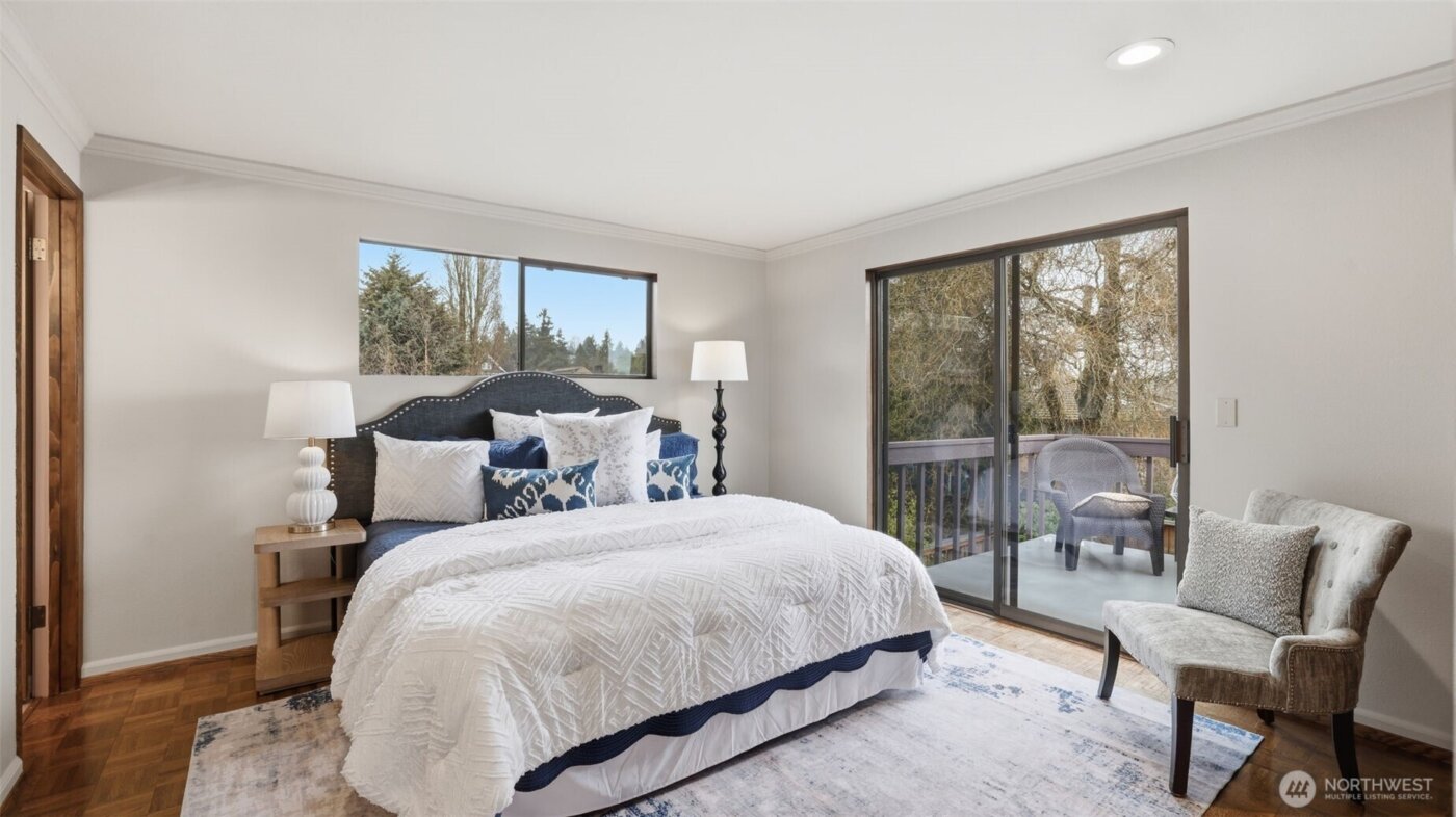 9753 61st Avenue S, Seattle, WA 98118