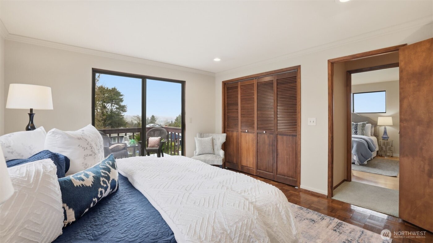 9753 61st Avenue S, Seattle, WA 98118