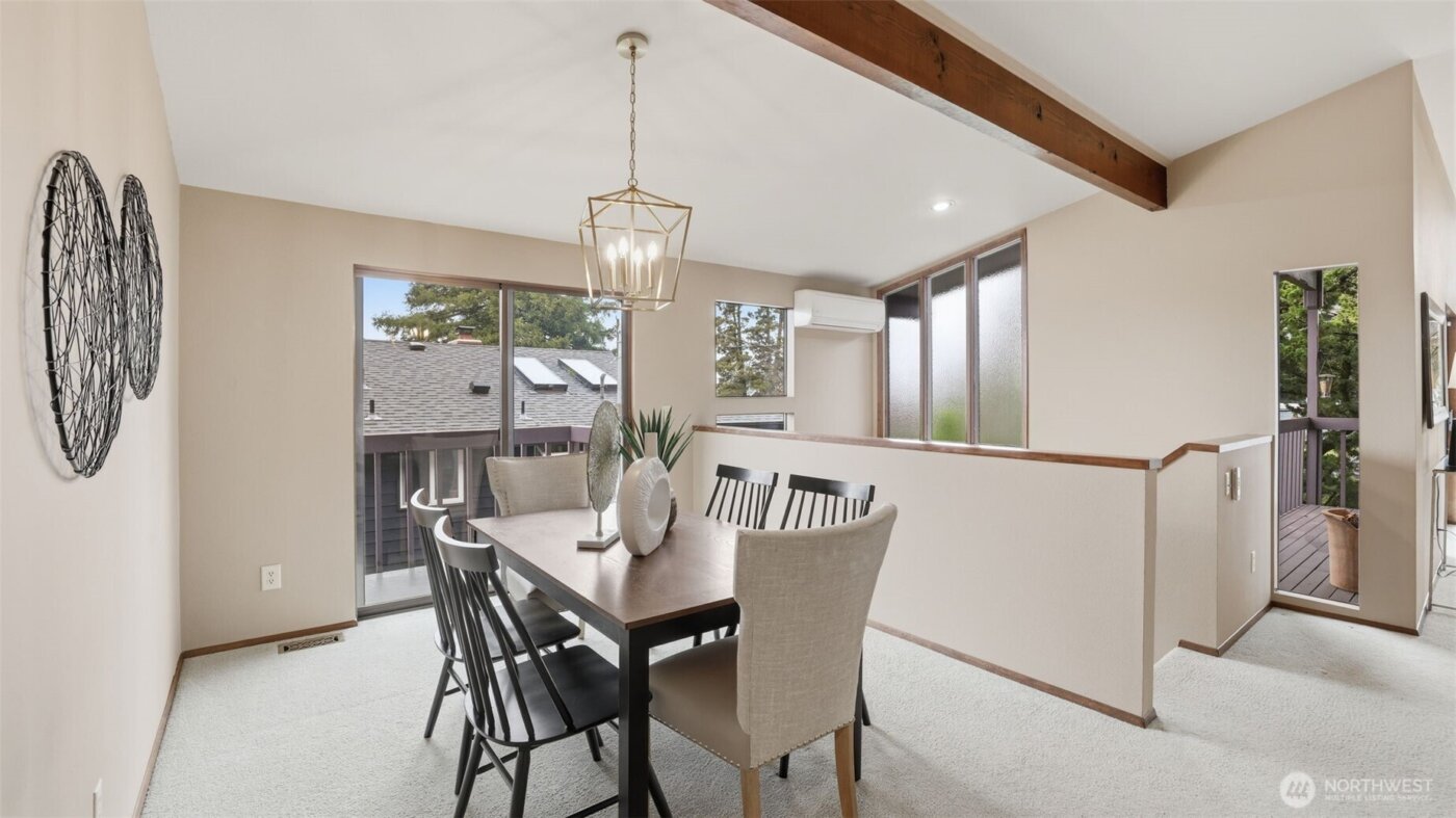 9753 61st Avenue S, Seattle, WA 98118