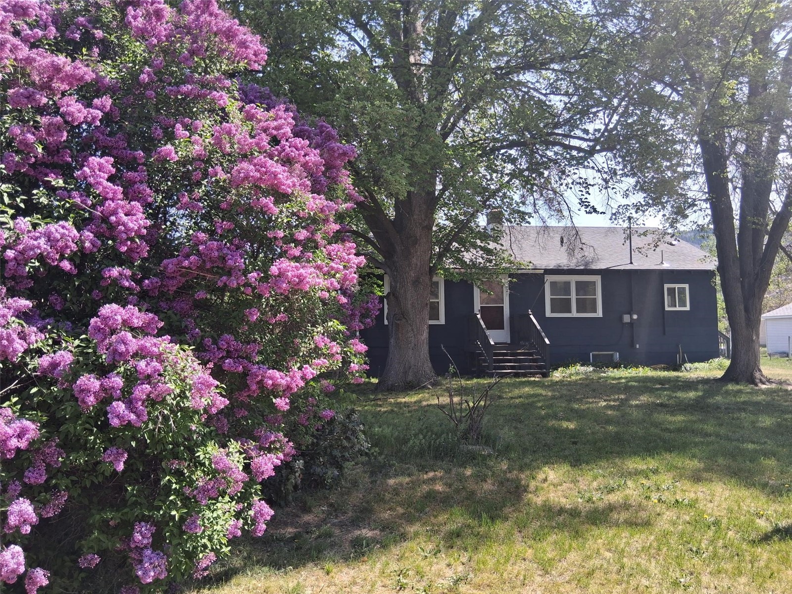621 Juniper , Oroville, WA 98844-9370