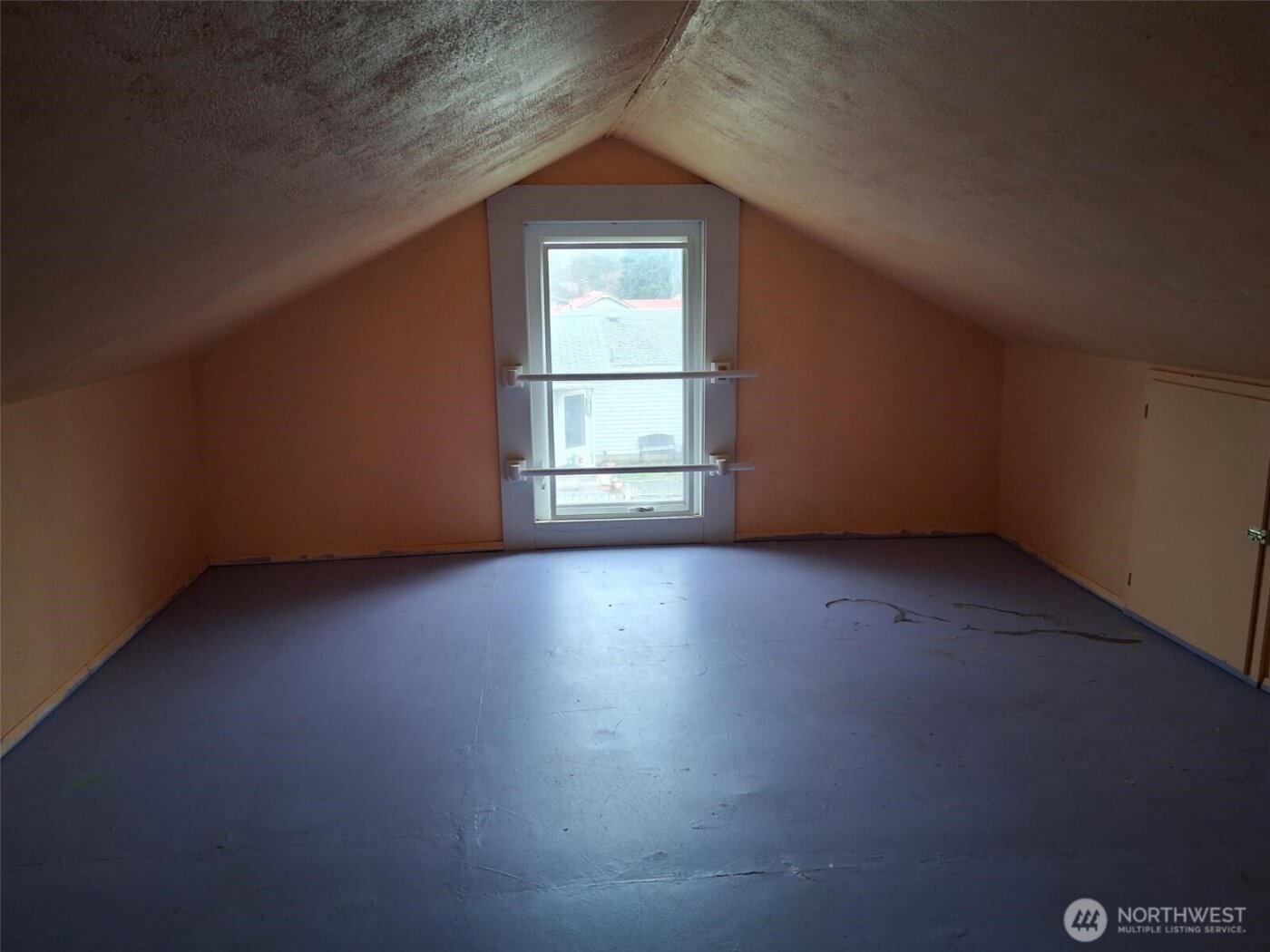 621 Juniper , Oroville, WA 98844-9370