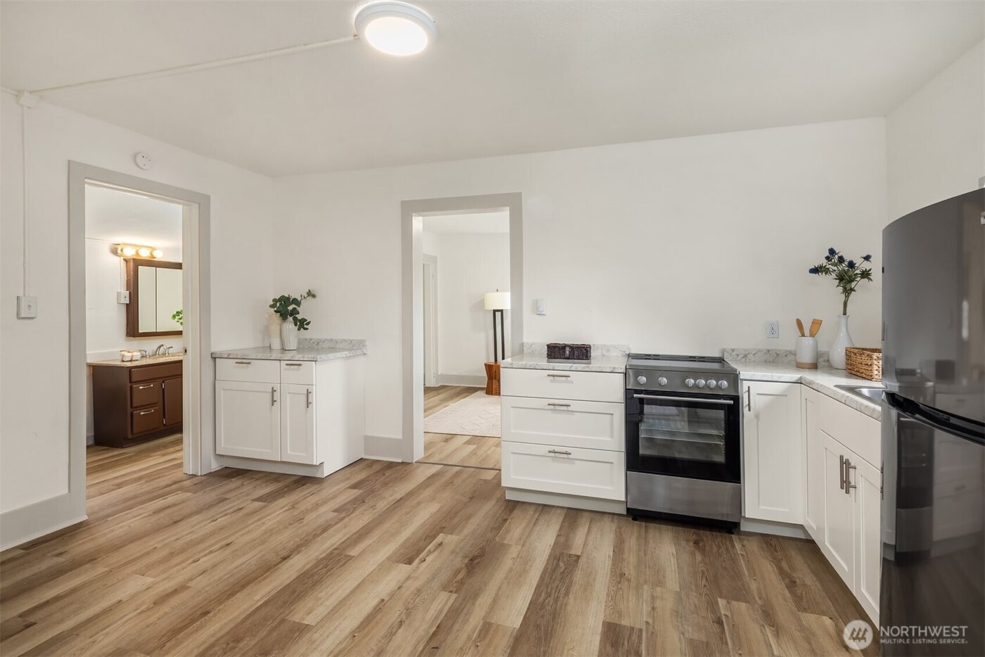 4715 S Orcas Street , Seattle, WA 98118