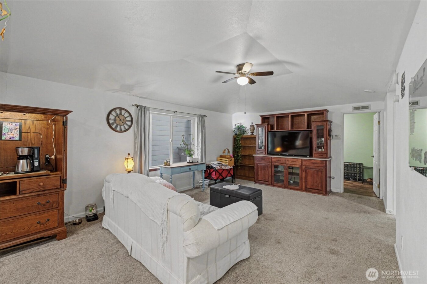 1160 S Mary Avenue , East Wenatchee, WA 98802