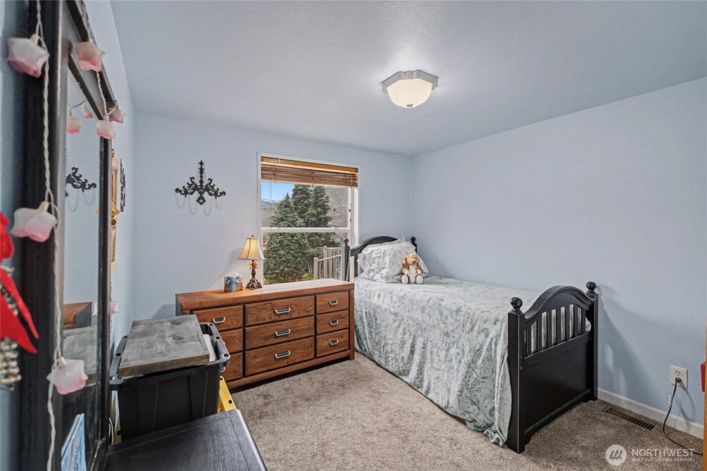 1160 S Mary Avenue , East Wenatchee, WA 98802