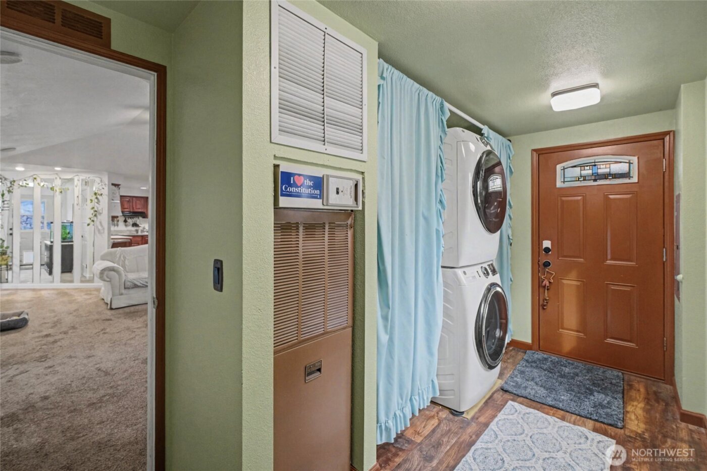 1160 S Mary Avenue , East Wenatchee, WA 98802