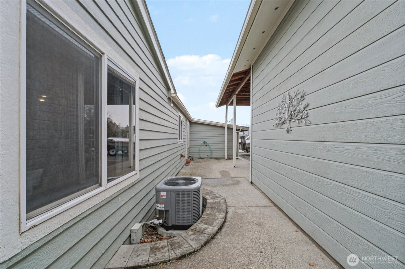 1160 S Mary Avenue , East Wenatchee, WA 98802