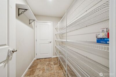 228 Holdener Lane N, Enumclaw, WA 98022 - Photo 11