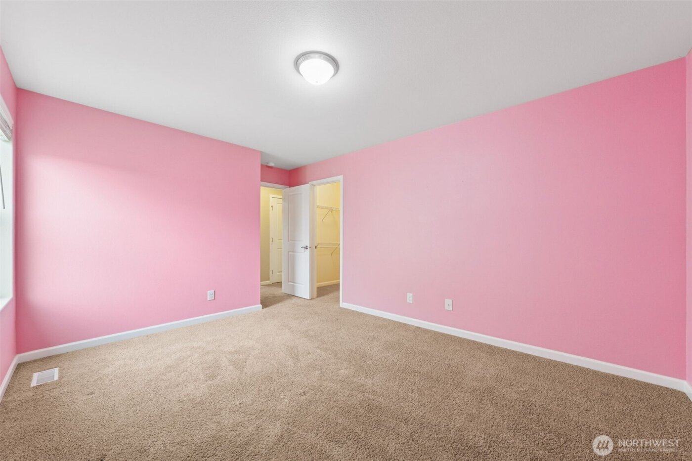 228 Holdener Lane N, Enumclaw, WA 98022