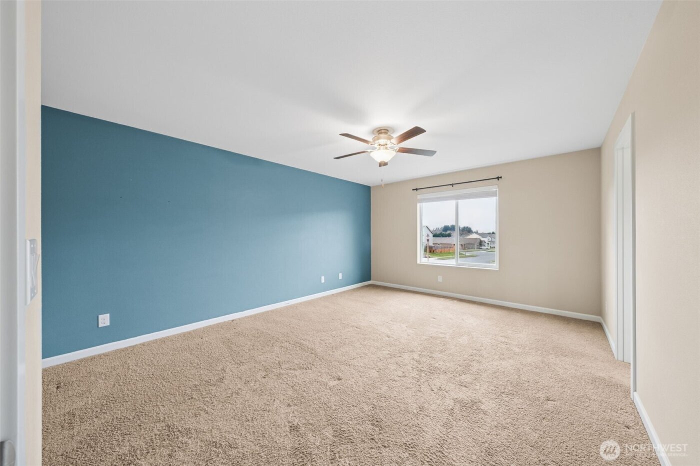 228 Holdener Lane N, Enumclaw, WA 98022