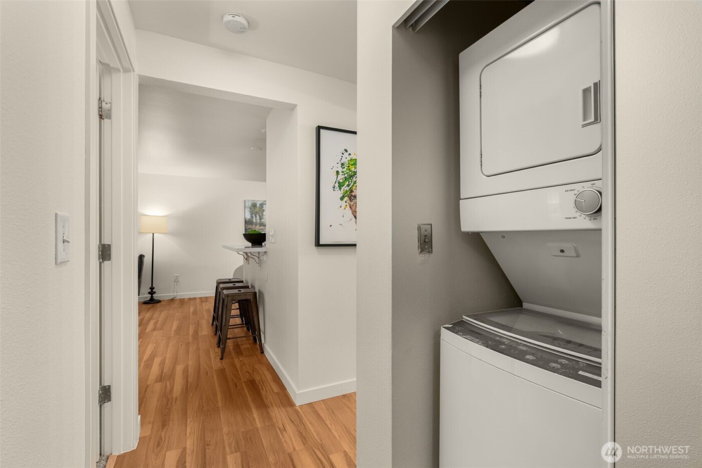 845 NE 125th Street #103, Seattle, WA 98125-3942