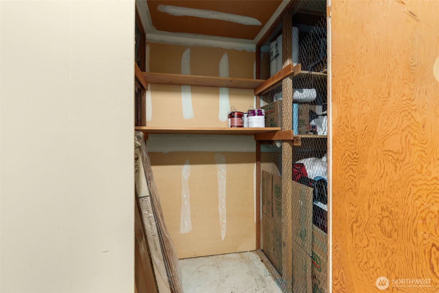 845 NE 125th Street #103, Seattle, WA 98125-3942