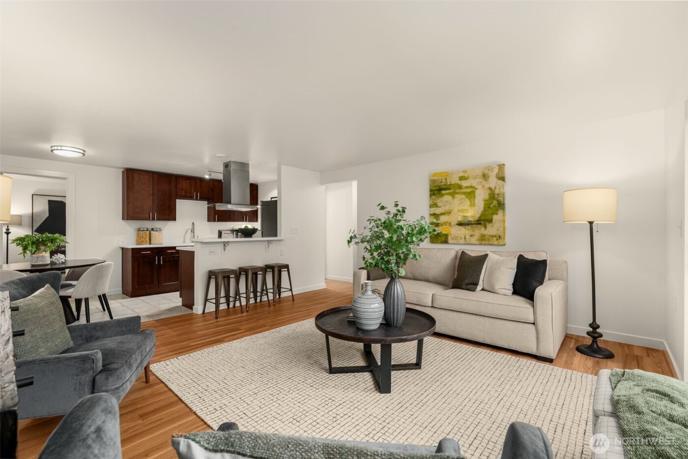 845 NE 125th Street #103, Seattle, WA 98125-3942