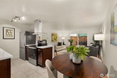 845 NE 125th Street #103, Seattle, WA 98125-3942 - Photo 7