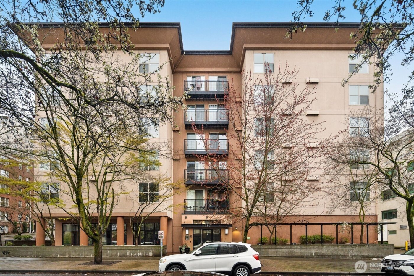 1323 Boren Avenue #615, Seattle, WA 98101-3715