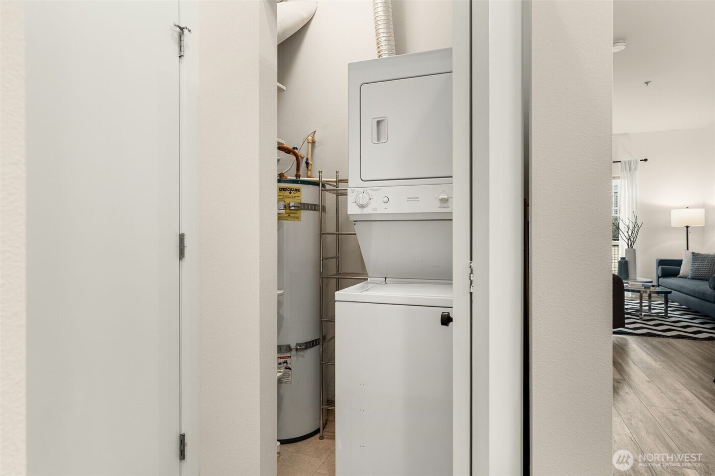 1323 Boren Avenue #615, Seattle, WA 98101-3715