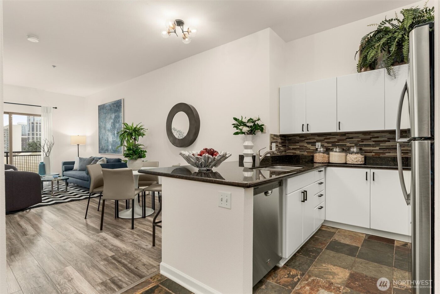 1323 Boren Avenue #615, Seattle, WA 98101-3715