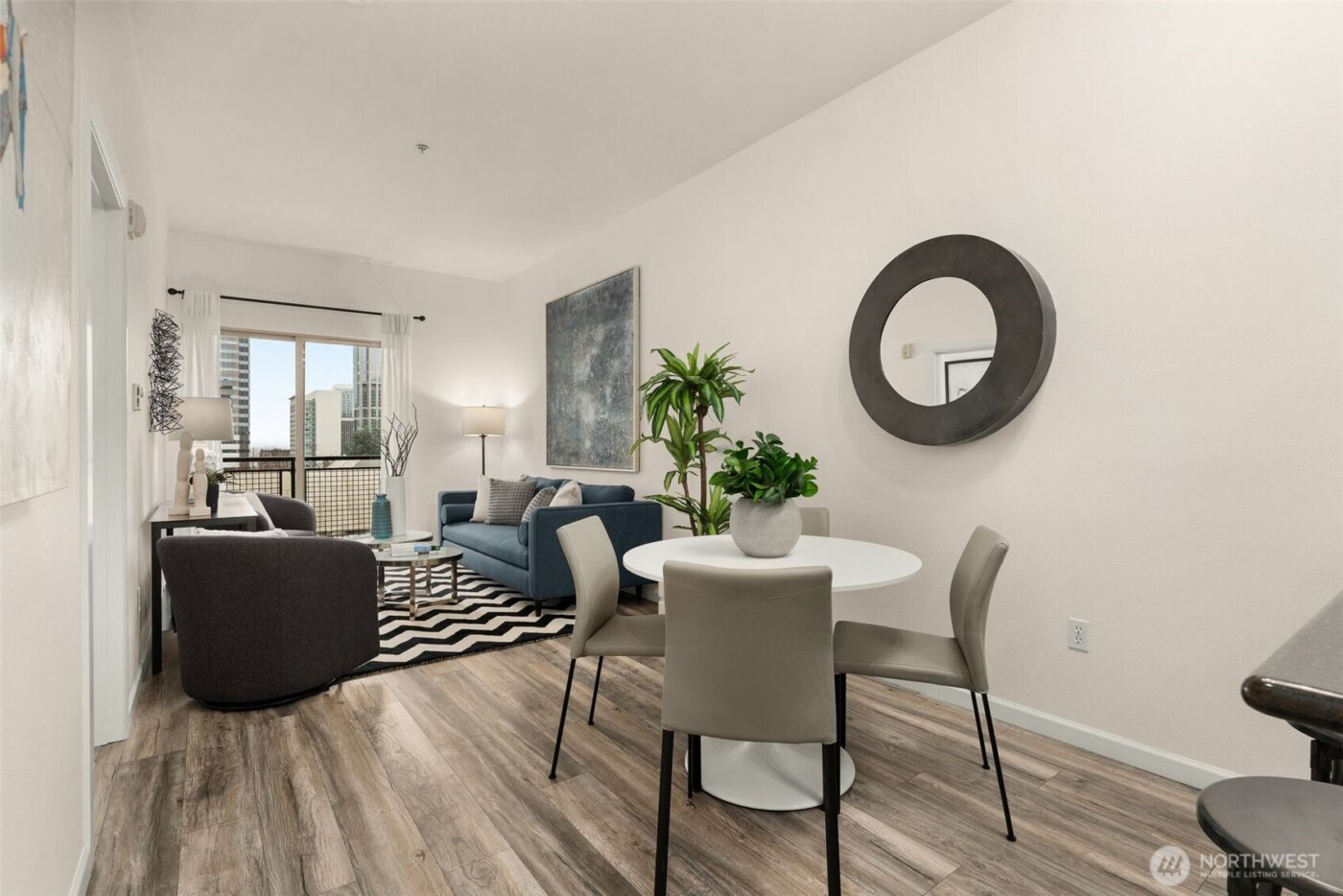 1323 Boren Avenue #615, Seattle, WA 98101-3715