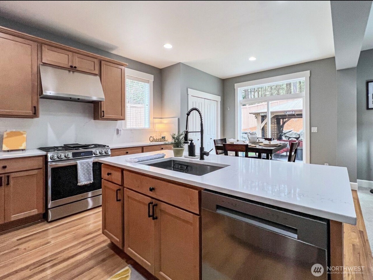 34614 SE Curtis Drive , Snoqualmie, WA 98065