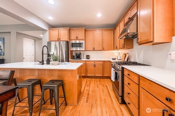 34614 SE Curtis Drive , Snoqualmie, WA 98065