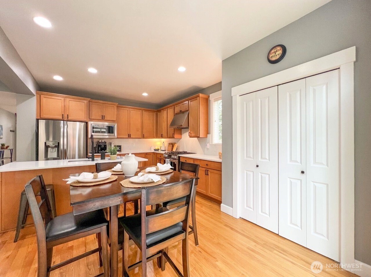 34614 SE Curtis Drive , Snoqualmie, WA 98065