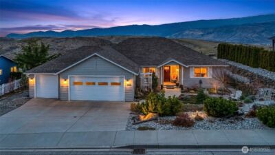 2302 Canyon Hills Drive , East Wenatchee, WA 98802