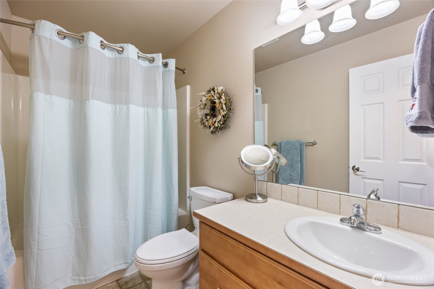 2302 Canyon Hills Drive , East Wenatchee, WA 98802