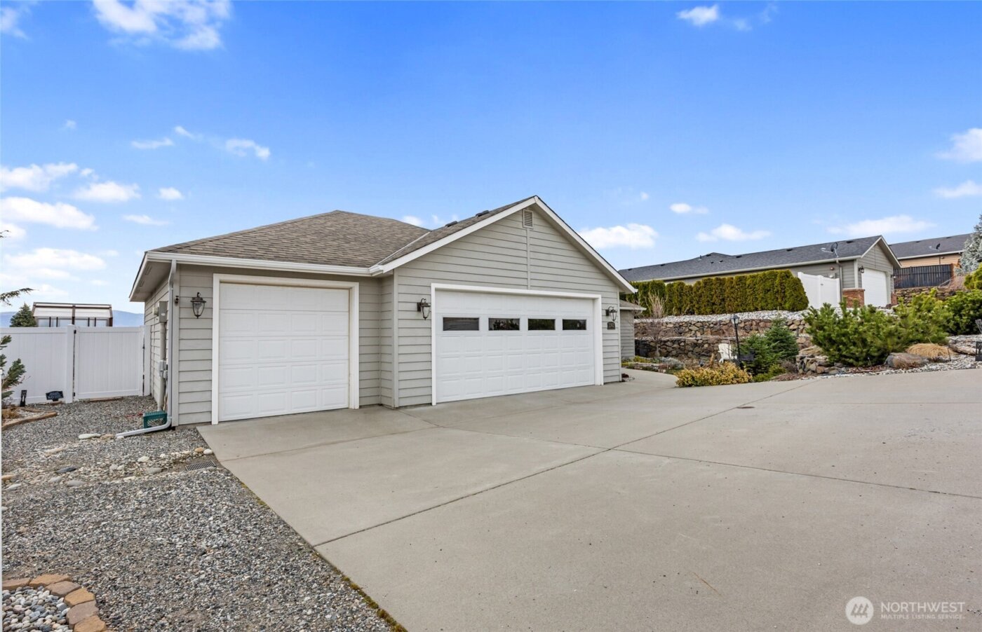 2302 Canyon Hills Drive , East Wenatchee, WA 98802