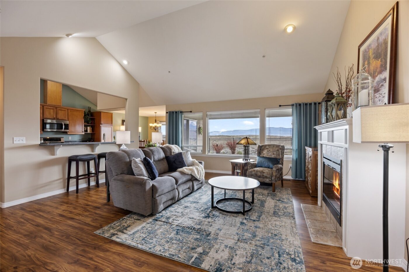 2302 Canyon Hills Drive , East Wenatchee, WA 98802