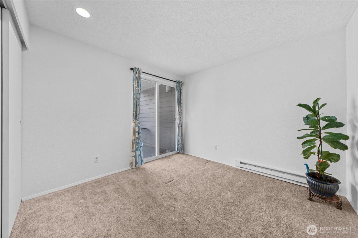 2515 NE 4th Street #522, Renton, WA 98056