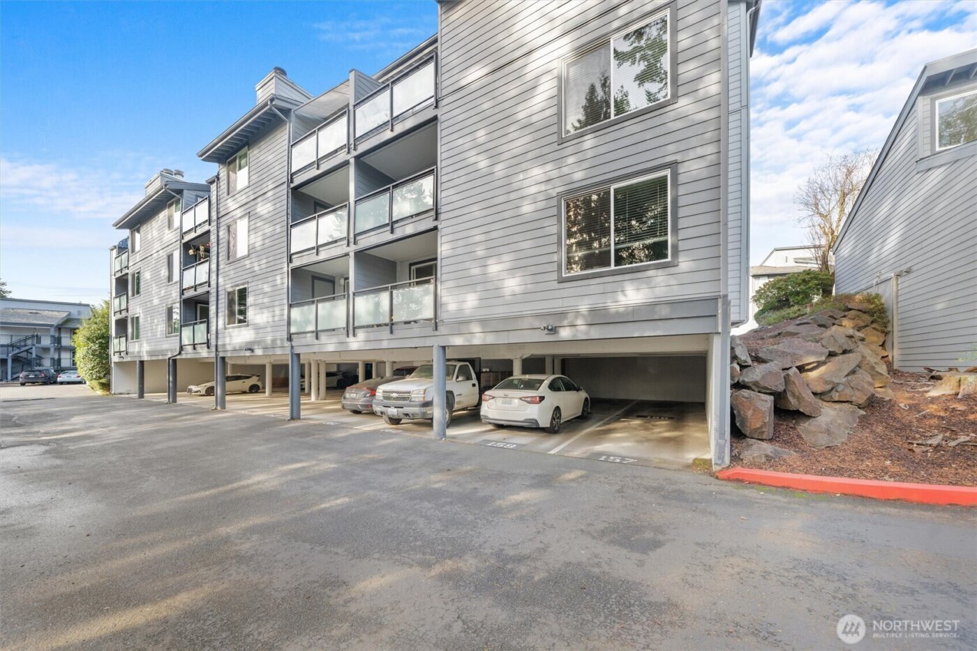 2515 NE 4th Street #522, Renton, WA 98056