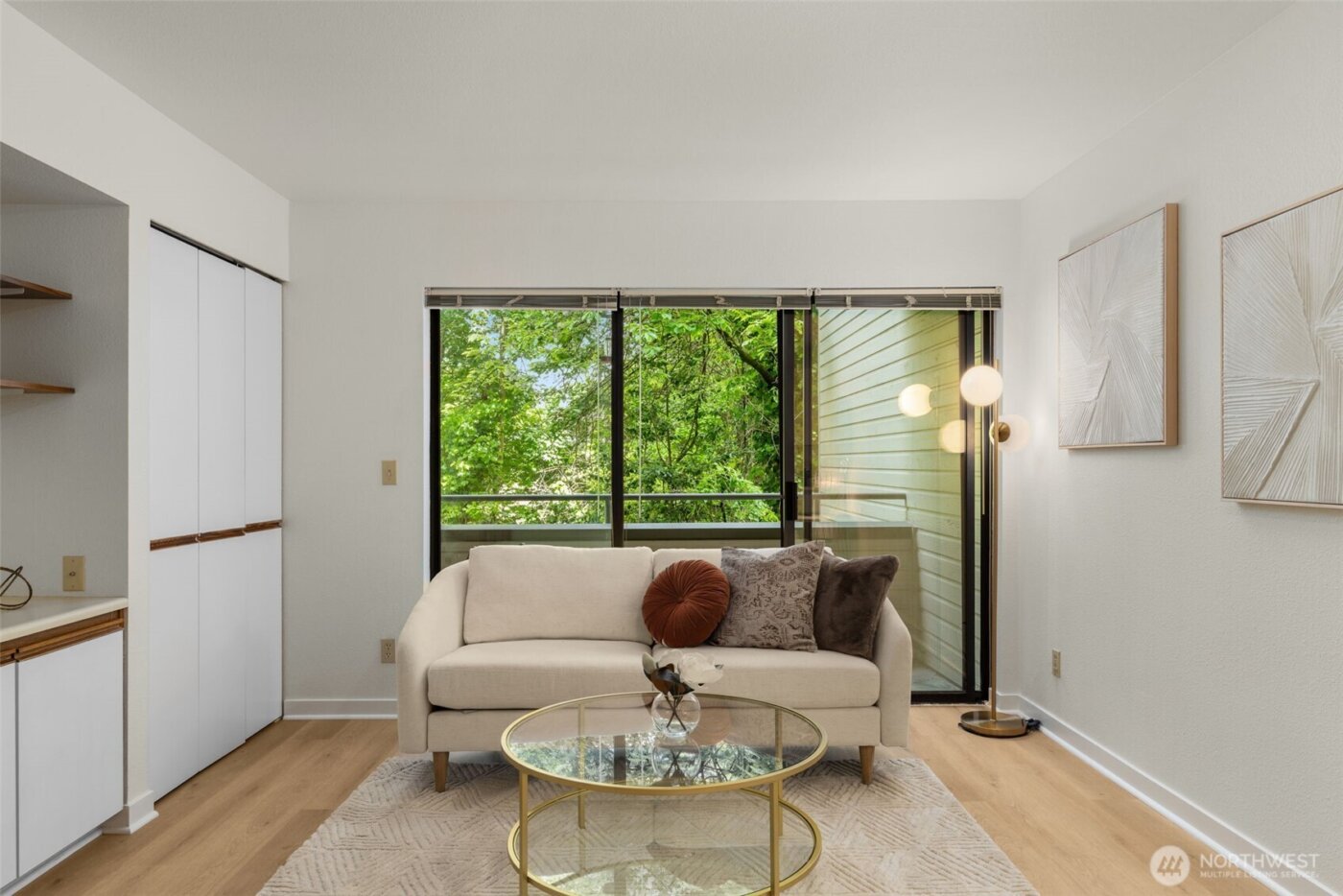 211 Summit Avenue E #S218, Seattle, WA 98102