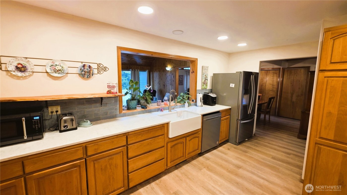 30708 N Place , Ocean Park, WA 98640