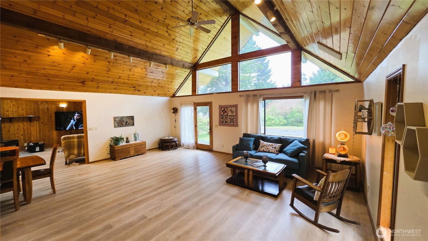 30708 N Place , Ocean Park, WA 98640