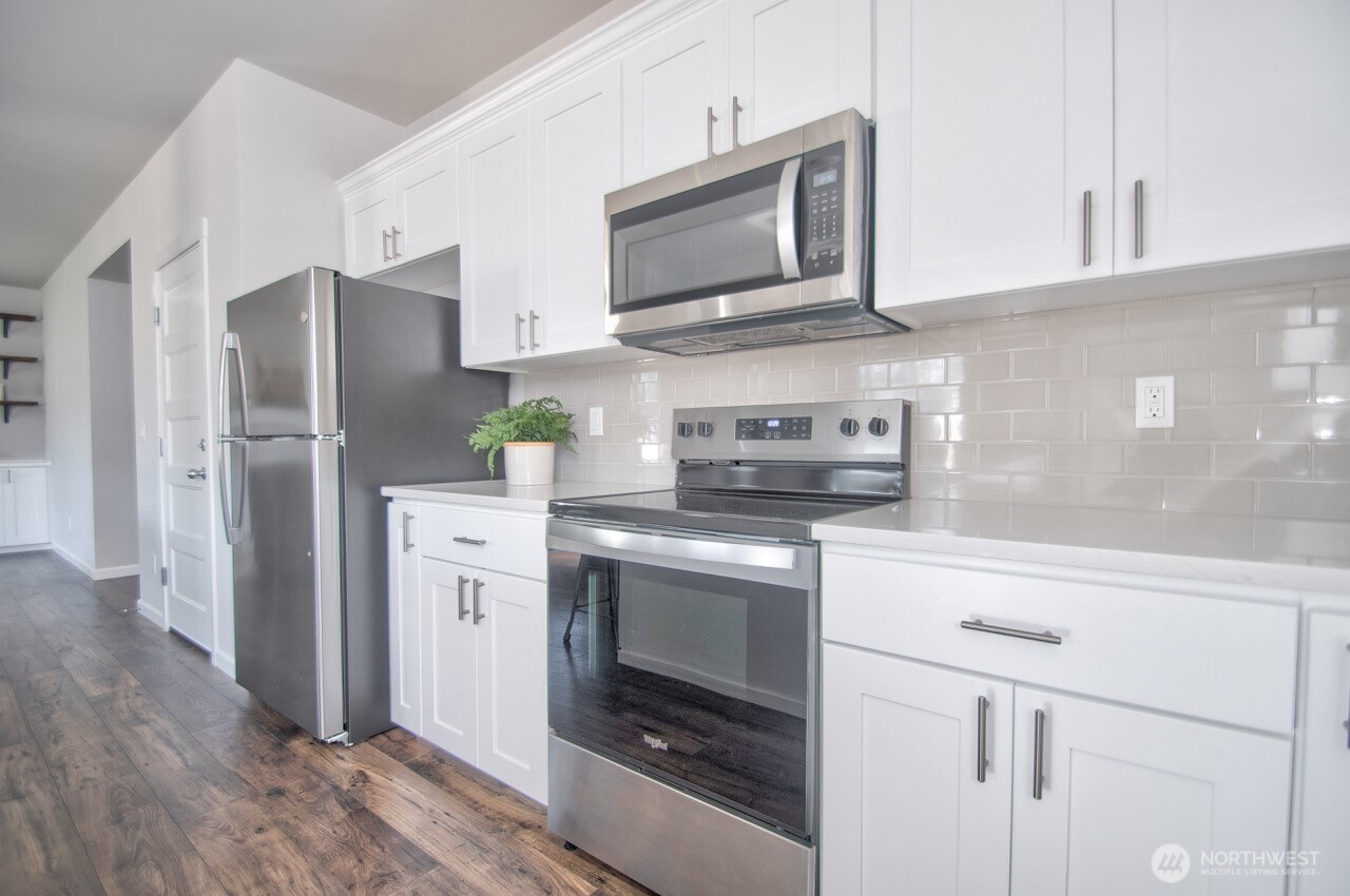 16628 8th Avenue Ct E #3, Spanaway, WA 98387