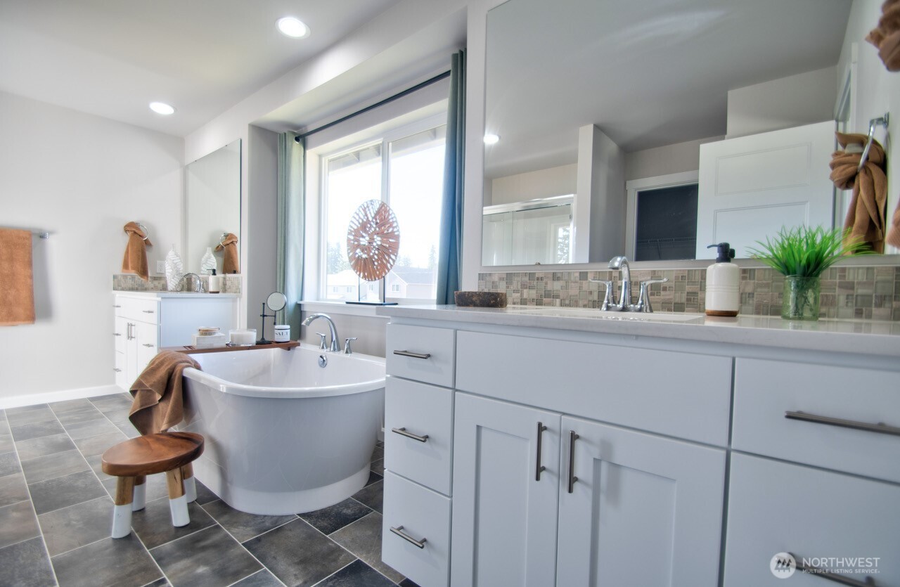 16628 8th Avenue Ct E #3, Spanaway, WA 98387