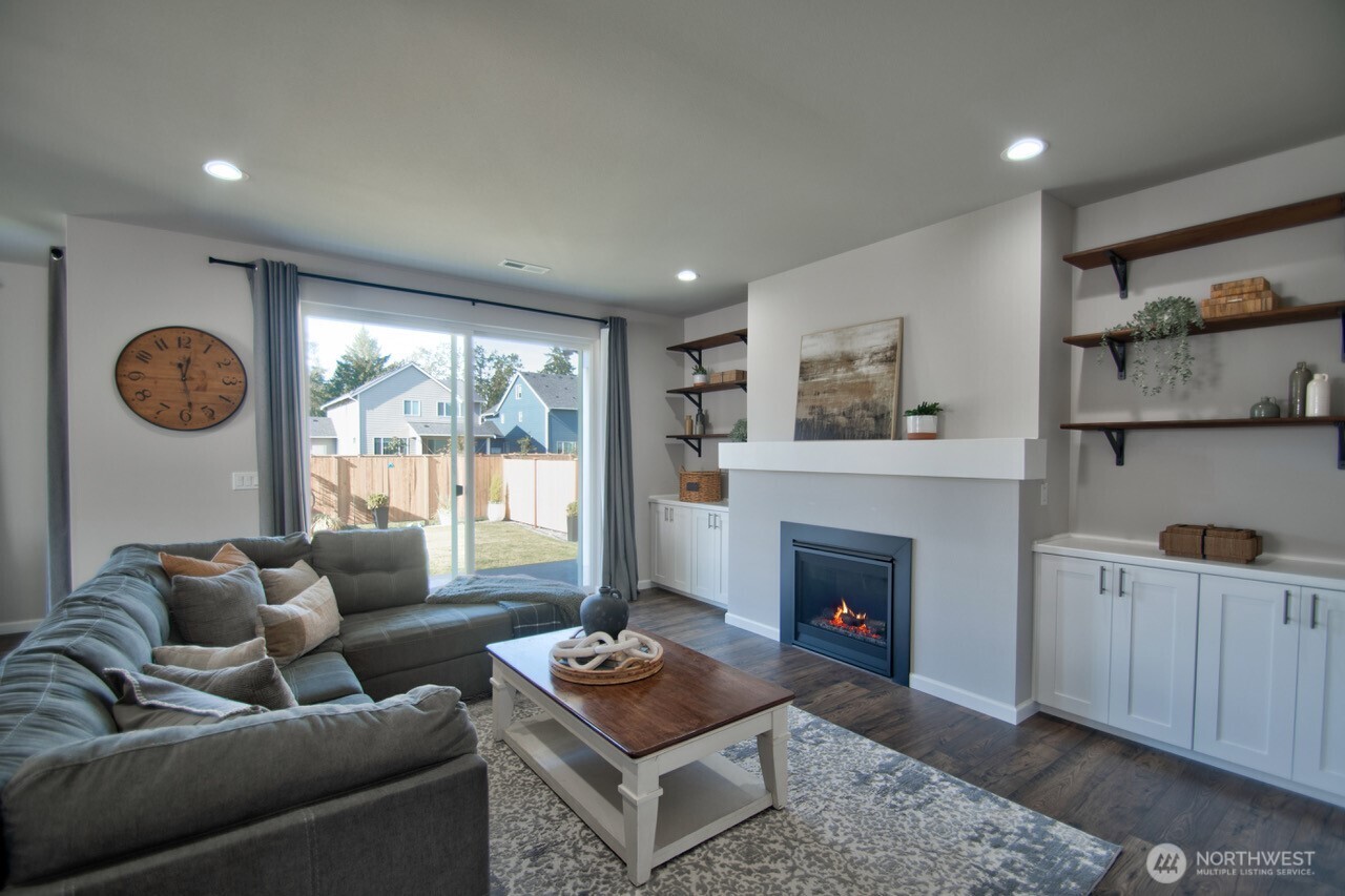 16628 8th Avenue Ct E #3, Spanaway, WA 98387