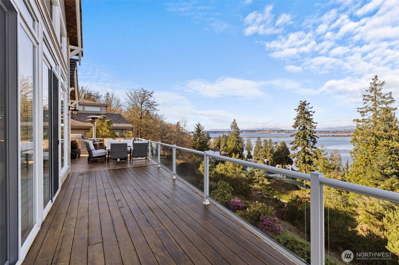 5464 Puffin Place , Blaine, WA 98230