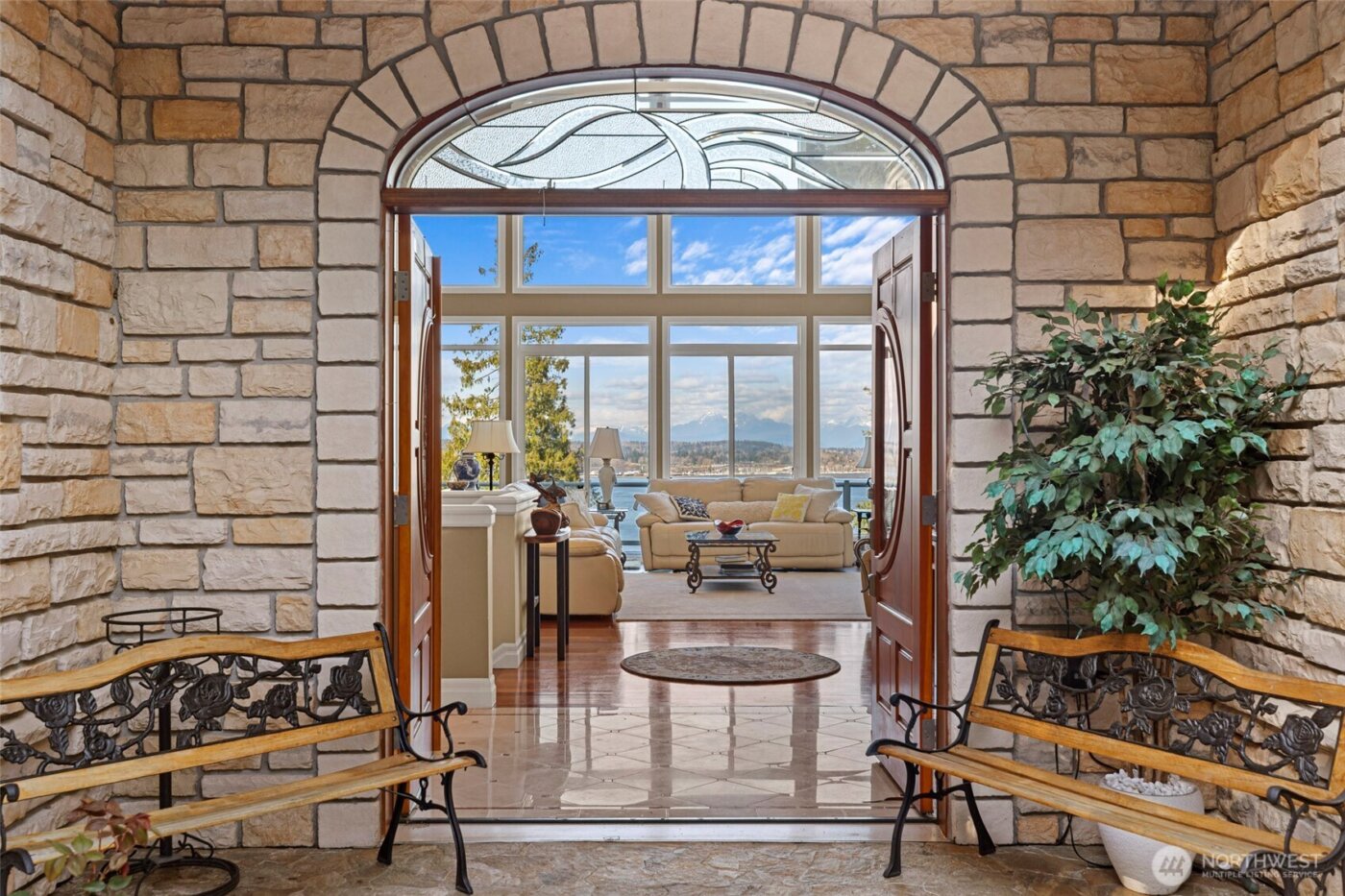 5464 Puffin Place , Blaine, WA 98230